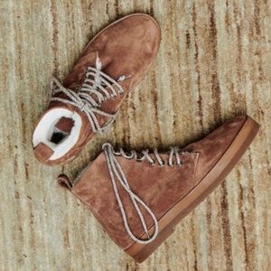 Jenni Kayne Shearling Canyon Boot